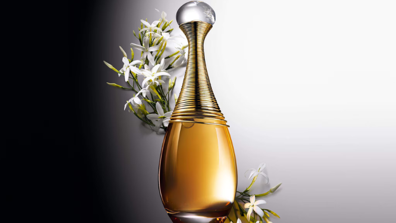 Christian Dior J’adore EDP Feature image