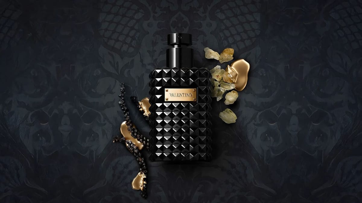 Valentino Noir Absolu Oud Essence EDP Feature image