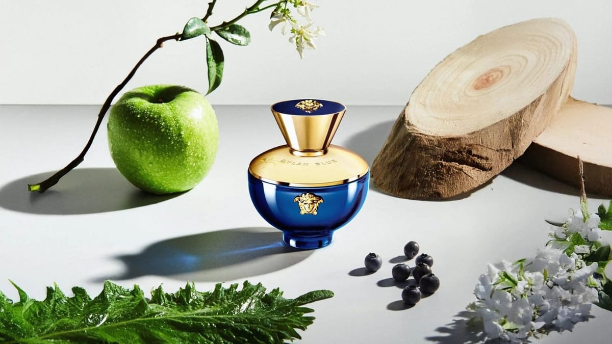 Versace Dylan Blue Pour Femme EDP Feature image