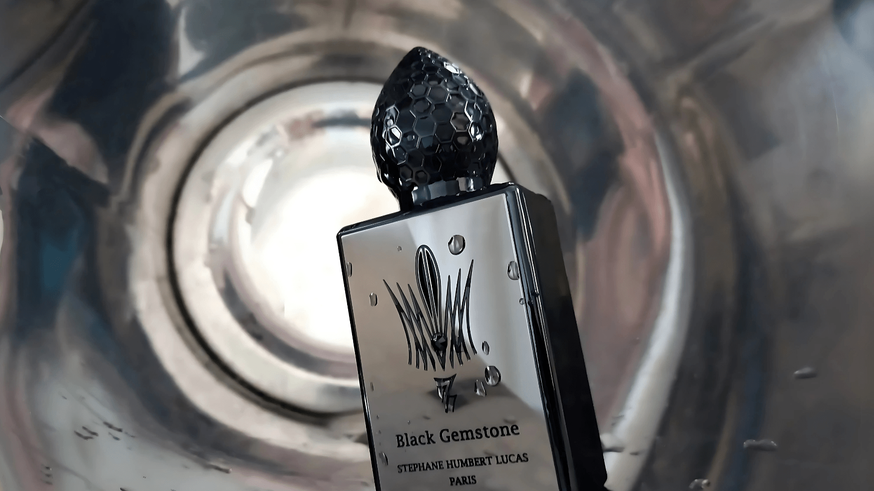 Stephane Humbert Lucas Black Gemstone EDP Post image