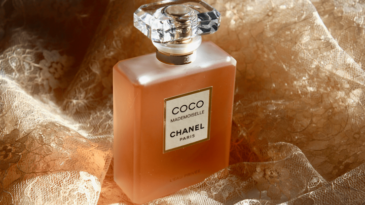Chanel Coco Mademoiselle L’Eau Privée Eau Pour La Nuit  EDP - Night Fragrance Feature image